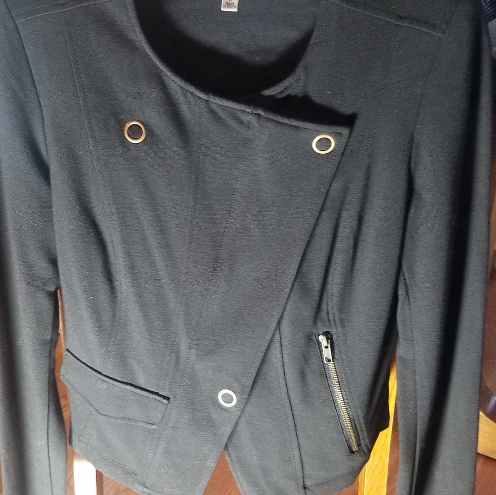 Cropped black military style Cabi jacket Small
